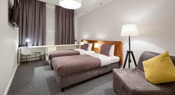 Фото номера Двухместный номер Делюкс с 2 отдельными кроватями Отель Park Hotel Bydgoszcz г. Быдгощ 5