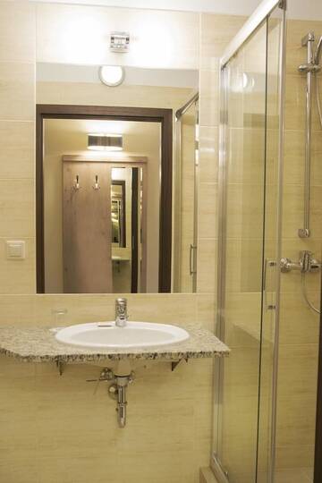 Фото номера Двухместный номер Делюкс с 1 кроватью Отель Hotel Amelia г. Быдгощ 4